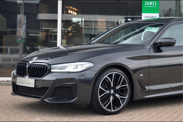 BMW 5 Serie Touring 518d High Executive Edition | M-Sport | 20 inch | Panorama | Individual Dakota Leder