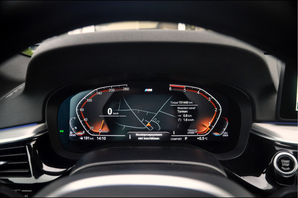 BMW 5 Serie Touring 518d High Executive Edition | M-Sport | 20 inch | Panorama | Individual Dakota Leder