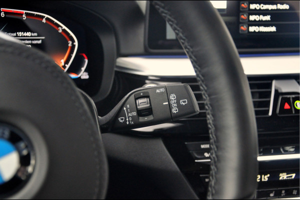 BMW 5 Serie Touring 518d High Executive Edition | M-Sport | 20 inch | Panorama | Individual Dakota Leder
