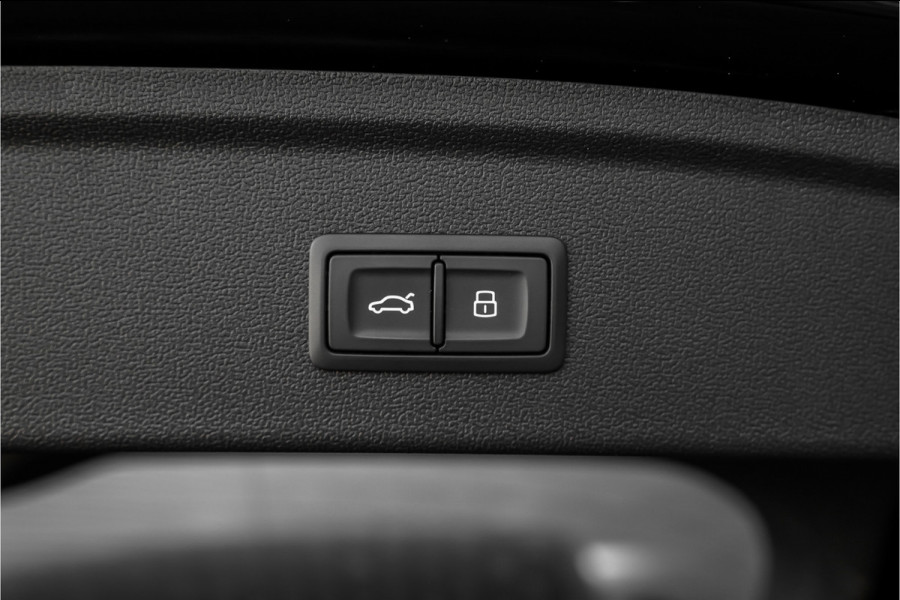 Audi A3 Sportback 40 TFSI e S Edition Matrix LED Camera Keyless 18"