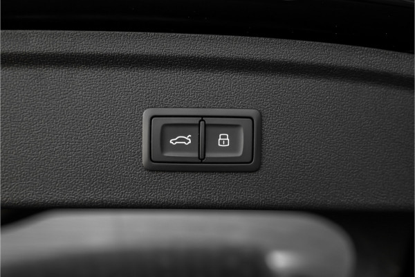 Audi A3 Sportback 40 TFSI e S Edition Matrix LED Camera Keyless 18"