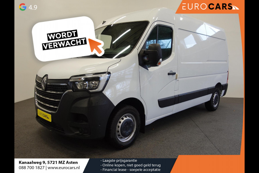 Renault Master T33 2.3 dCi 135PK L2H2 Airco Cruise control Parkeersensoren Navigatie Trekhaak