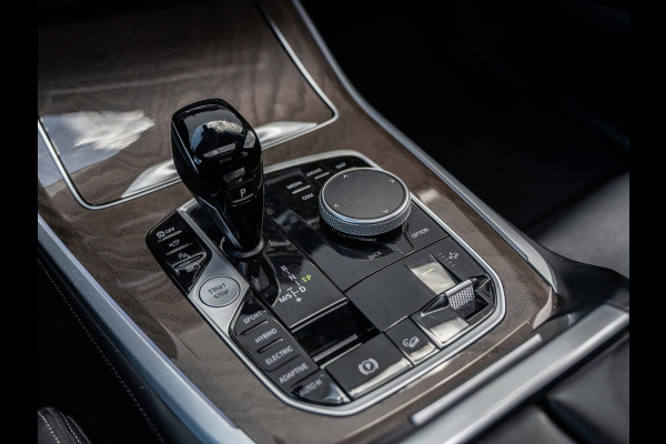 BMW X5 XDrive45e High Executive M-Sport | SOH 100% | Skylounge | Active Steering | Ventilatie | BTW