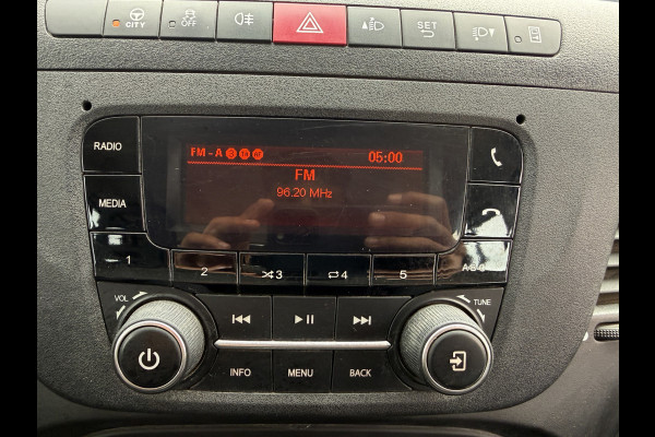 Iveco Daily 35C16 3.0 Dubbele Cabine Kipper Dubbellucht 3,5t Trekhaak 6 Stoelen Airco Cruise Control Benne Tipper