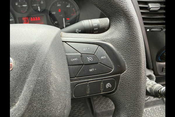 Iveco Daily 35C16 3.0 Dubbele Cabine Kipper Dubbellucht 3,5t Trekhaak 6 Stoelen Airco Cruise Control Benne Tipper