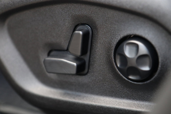 Jeep Compass 4xe 240 Plug-in Hybrid Electric S / PANO / MEMORY / ACC / 360 / KEYLESS / ALPINE