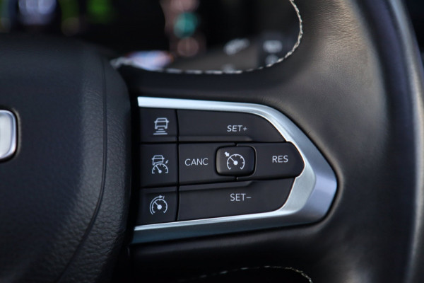 Jeep Compass 4xe 240 Plug-in Hybrid Electric S / PANO / MEMORY / ACC / 360 / KEYLESS / ALPINE