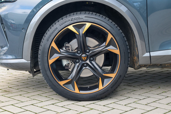 CUPRA Formentor 1.4 e-Hybrid Business | BTW | STUURWIELVERWARMING | CAMERA | ACC | CARPLAY |