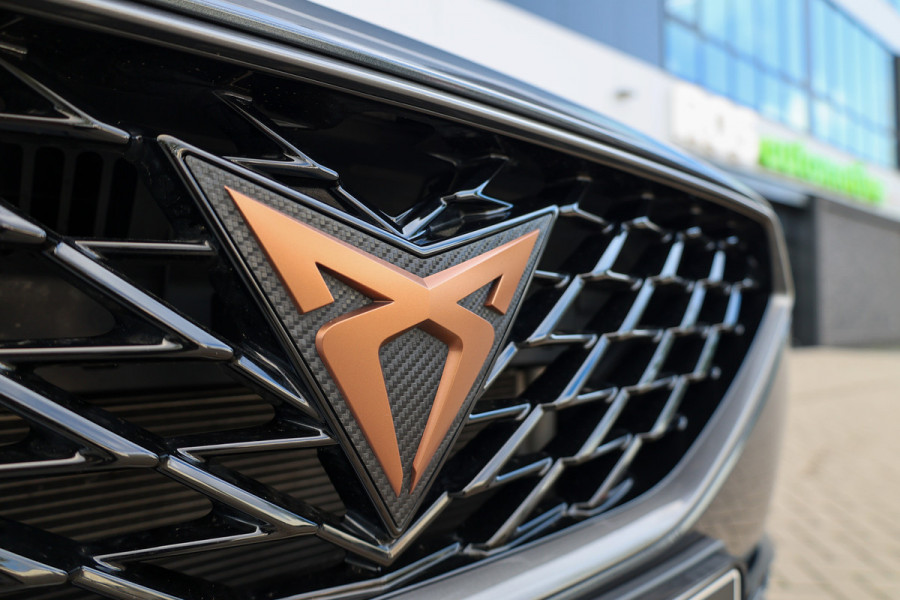 CUPRA Formentor 1.4 e-Hybrid Business | BTW | STUURWIELVERWARMING | CAMERA | ACC | CARPLAY |