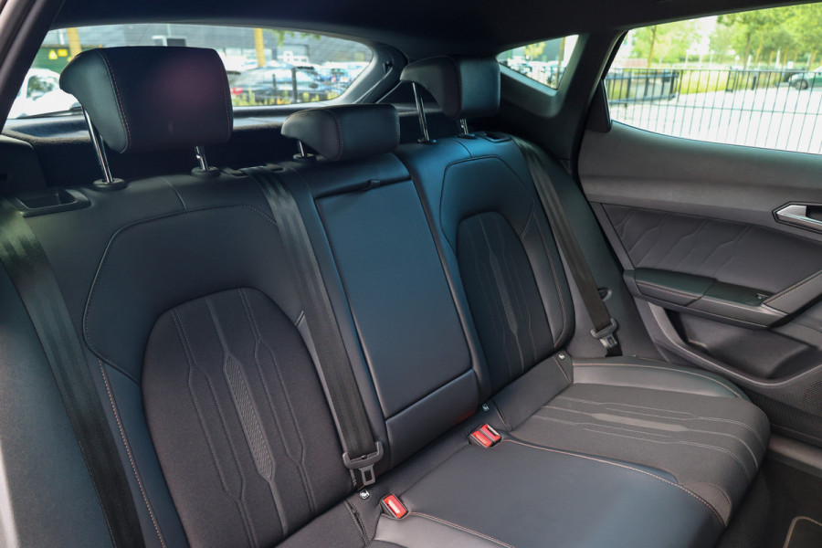 CUPRA Formentor 1.4 e-Hybrid Business | BTW | STUURWIELVERWARMING | CAMERA | ACC | CARPLAY |
