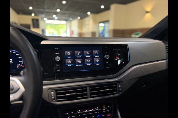 Volkswagen Taigo 1.0 TSI 3x R-Line |Pano|Virtual Cockpit|Carplay|LED|Stoelverwarming|
