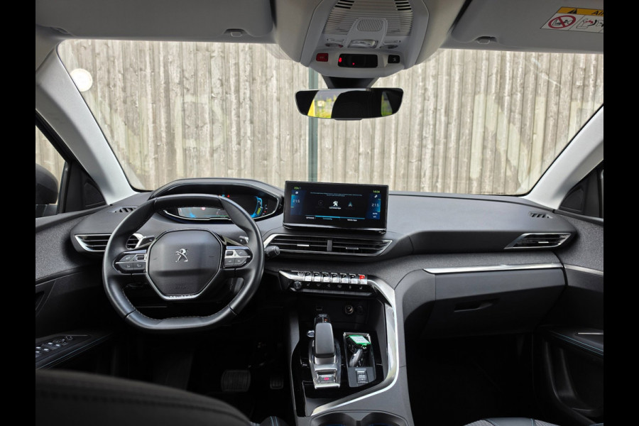 Peugeot 3008 1.6 HYbrid 225 Allure Trekhaak, LED, 93% SOH