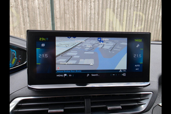 Peugeot 3008 1.6 HYbrid 225 Allure Trekhaak, LED, 93% SOH