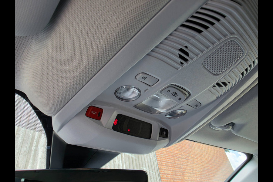 Peugeot 3008 1.6 HYbrid 225 Allure Trekhaak, LED, 93% SOH