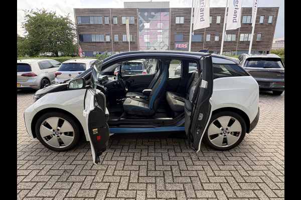 BMW i3 Basis 120Ah 42 kWh | Camera | Stoel verwarming |