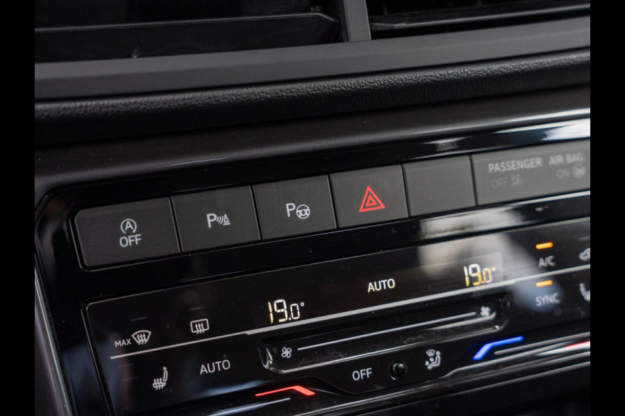 Volkswagen T-Cross 1.0 TSI Style 115pk Automaat | Cockpit | Stoelverwarming | Camera