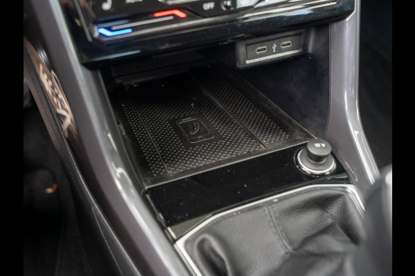 Volkswagen T-Cross 1.0 TSI Style 115pk Automaat | Cockpit | Stoelverwarming | Camera