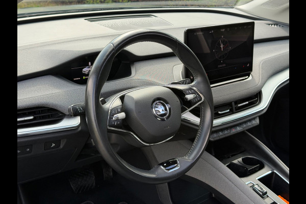 Škoda ENYAQ iV 80, panoramadak, electr bedienbare trekhaak, 1/2 lederen sportinterieur, achteruitrijcamera,vele opties1 e eigenaar