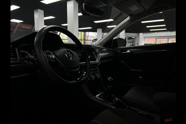 Volkswagen T-Roc 1.0 TSI | Cruise | Lane |Carplay | Navi