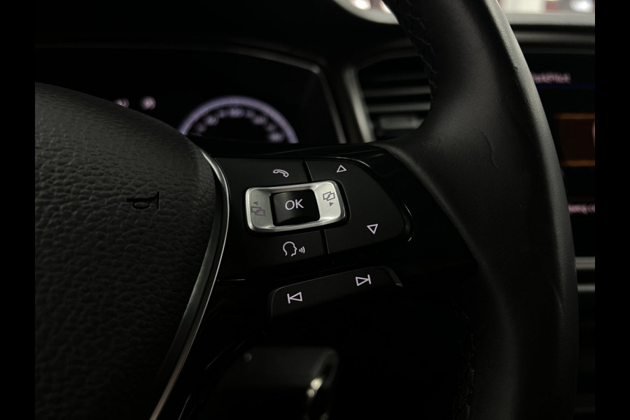 Volkswagen T-Roc 1.0 TSI | Cruise | Lane |Carplay | Navi