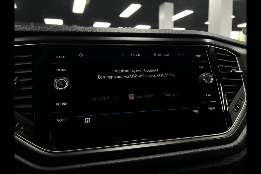Volkswagen T-Roc 1.0 TSI | Cruise | Lane |Carplay | Navi