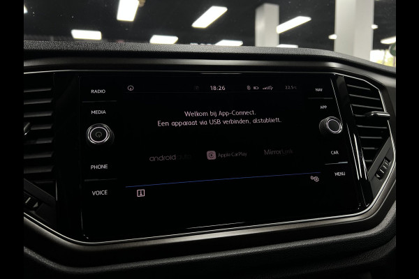 Volkswagen T-Roc 1.0 TSI | Cruise | Lane |Carplay | Navi