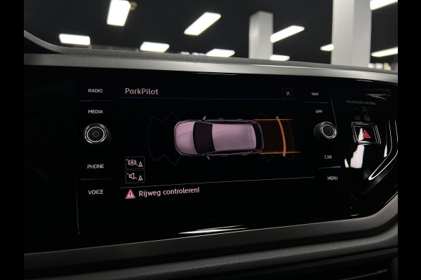 Volkswagen Polo 1.0 TSI R-Line | Clima | PDC | Carplay