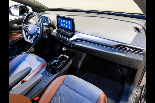 Volkswagen ID.4 First 77 kWh SOH 92% / 204pk / Warmtepomp / Stoelverwarming / Achteruitrij camera /