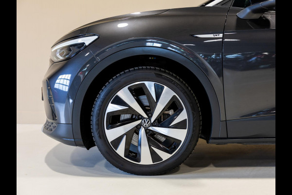 Volkswagen ID.4 First 77 kWh SOH 92% / 204pk / Warmtepomp / Stoelverwarming / Achteruitrij camera /