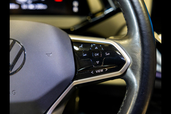 Volkswagen ID.4 First 77 kWh SOH 92% / 204pk / Warmtepomp / Stoelverwarming / Achteruitrij camera /