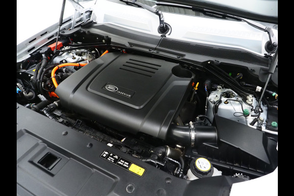 Land Rover Defender 110 2.0 P400e 110 | Panoramadak | Honeycomb Leder | Trekhaak | Sidesteps | 360 | Meridian | Keyless