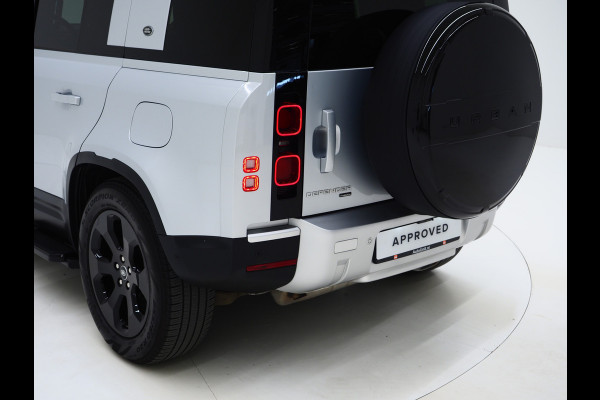 Land Rover Defender 110 2.0 P400e 110 | Panoramadak | Honeycomb Leder | Trekhaak | Sidesteps | 360 | Meridian | Keyless