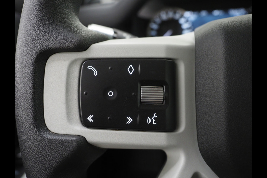 Land Rover Defender 110 2.0 P400e 110 | Panoramadak | Honeycomb Leder | Trekhaak | Sidesteps | 360 | Meridian | Keyless