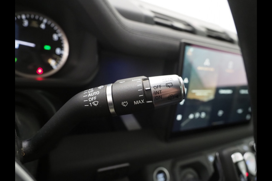 Land Rover Defender 110 2.0 P400e 110 | Panoramadak | Honeycomb Leder | Trekhaak | Sidesteps | 360 | Meridian | Keyless