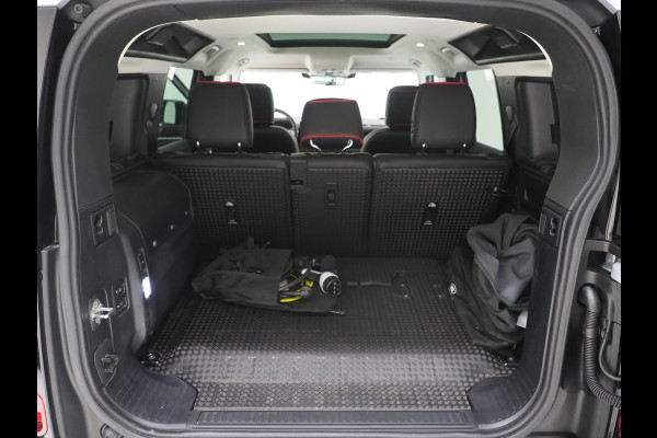 Land Rover Defender 110 2.0 P400e 110 | Panoramadak | Honeycomb Leder | Trekhaak | Sidesteps | 360 | Meridian | Keyless