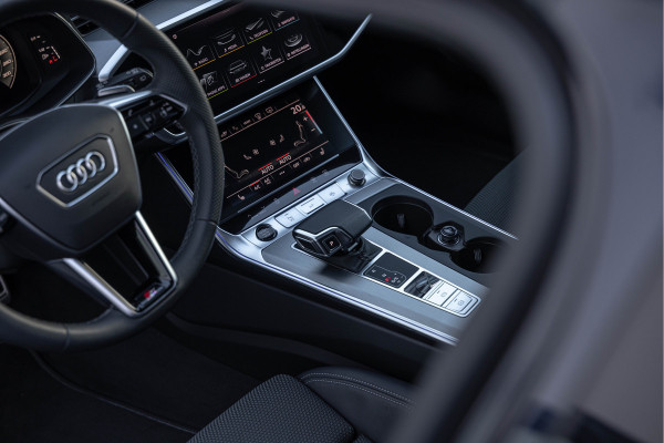 Audi A6 Avant 55 TFSI e 367pk Quattro Competition Pano B&O HuD HD-Matrix Trekhaak