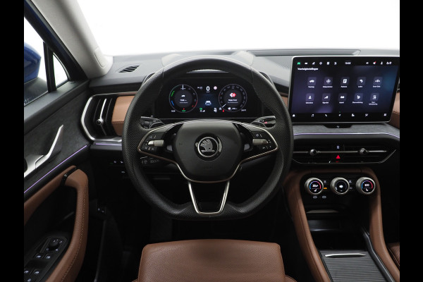 Škoda Kodiaq 1.5 TSI PHEV | Leder | HUD | Camera | Sfeerlicht | Keyless | Adaptive Cruise | Memory | Carplay