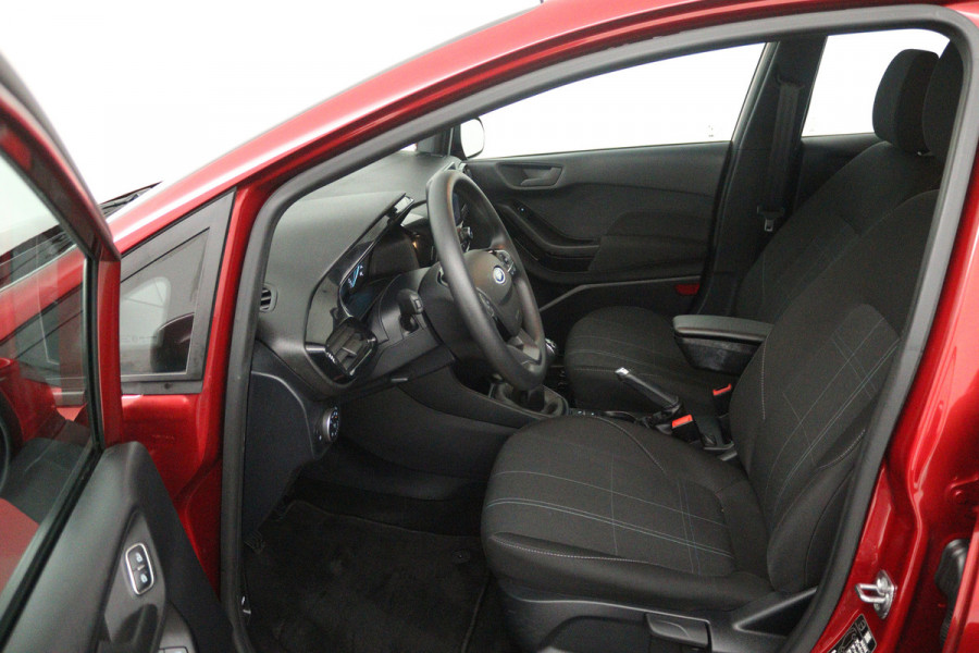 Ford Fiesta 1.0 EcoBoost Connected (CRUISE CONTROL, NAVIGATIE, PARKEERSENSOREN)