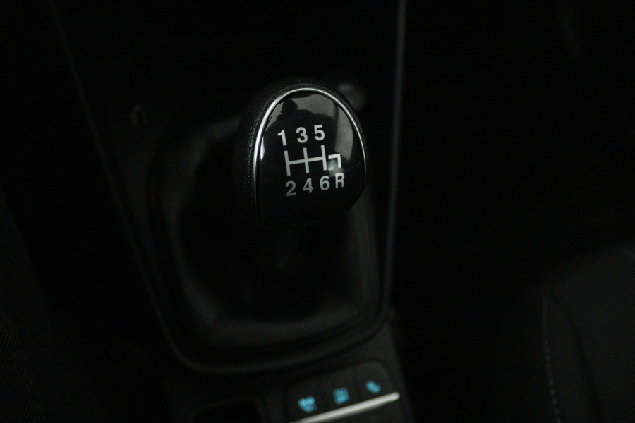 Ford Fiesta 1.0 EcoBoost Connected (CRUISE CONTROL, NAVIGATIE, PARKEERSENSOREN)