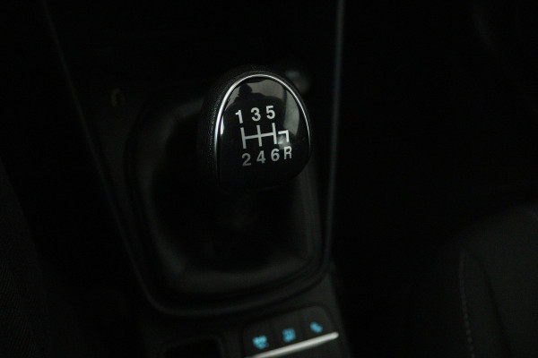 Ford Fiesta 1.0 EcoBoost Connected (CRUISE CONTROL, NAVIGATIE, PARKEERSENSOREN)