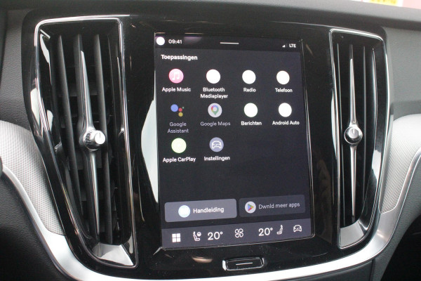 Volvo V60 2.0 T6 Plug-in hybrid 350PK AWD PLUS DARK | LONG RANGE | PANORAMISCH SCHUIF/KANTELDAK | NAVIGATIE VIA GOOGLE AUTO | APPLE CARPLAY / ANDROID AUTO | FULL-LED KOPLAMPEN | 125319" 6-SPAAKS BLACK / DIAMOND CUT VELGEN | LEDEREN BEKLEDING | POWER SEATS - BESTUURDERS- EN PASSAGIERSSTOEL ELEKTRISCHVERSTELBAAR MET GEHEUGEN, ELEKTRISCH VERSTELBARE  ZITVERLENGERS /LENDESTEUN VIERVOUDIG | STOEL- EN ACHTERBANKVERWARMING | STUURVERWARMING | PARKEERVERWARMING MET TIMER (STANDKACHEL) | ACHTERUIRIJ CAMERA | EXTRA GETINTE ACHTERRUITEN | ELEKTRISCH BEDIENBARE ACHTERKLEP | ELEKTRISCH INKLA