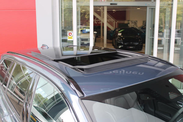Volvo V60 2.0 T6 Plug-in hybrid 350PK AWD PLUS DARK | LONG RANGE | PANORAMISCH SCHUIF/KANTELDAK | NAVIGATIE VIA GOOGLE AUTO | APPLE CARPLAY / ANDROID AUTO | FULL-LED KOPLAMPEN | 125319" 6-SPAAKS BLACK / DIAMOND CUT VELGEN | LEDEREN BEKLEDING | POWER SEATS - BESTUURDERS- EN PASSAGIERSSTOEL ELEKTRISCHVERSTELBAAR MET GEHEUGEN, ELEKTRISCH VERSTELBARE  ZITVERLENGERS /LENDESTEUN VIERVOUDIG | STOEL- EN ACHTERBANKVERWARMING | STUURVERWARMING | PARKEERVERWARMING MET TIMER (STANDKACHEL) | ACHTERUIRIJ CAMERA | EXTRA GETINTE ACHTERRUITEN | ELEKTRISCH BEDIENBARE ACHTERKLEP | ELEKTRISCH INKLA