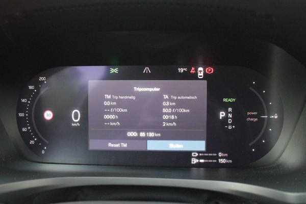Volvo V60 2.0 T6 Plug-in hybrid 350PK AWD PLUS DARK | LONG RANGE | PANORAMISCH SCHUIF/KANTELDAK | NAVIGATIE VIA GOOGLE AUTO | APPLE CARPLAY / ANDROID AUTO | FULL-LED KOPLAMPEN | 125319" 6-SPAAKS BLACK / DIAMOND CUT VELGEN | LEDEREN BEKLEDING | POWER SEATS - BESTUURDERS- EN PASSAGIERSSTOEL ELEKTRISCHVERSTELBAAR MET GEHEUGEN, ELEKTRISCH VERSTELBARE  ZITVERLENGERS /LENDESTEUN VIERVOUDIG | STOEL- EN ACHTERBANKVERWARMING | STUURVERWARMING | PARKEERVERWARMING MET TIMER (STANDKACHEL) | ACHTERUIRIJ CAMERA | EXTRA GETINTE ACHTERRUITEN | ELEKTRISCH BEDIENBARE ACHTERKLEP | ELEKTRISCH INKLA