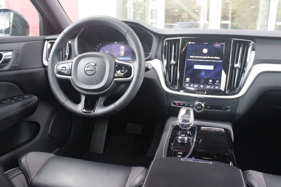 Volvo V60 2.0 T6 Plug-in hybrid 350PK AWD PLUS DARK | LONG RANGE | PANORAMISCH SCHUIF/KANTELDAK | NAVIGATIE VIA GOOGLE AUTO | APPLE CARPLAY / ANDROID AUTO | FULL-LED KOPLAMPEN | 125319" 6-SPAAKS BLACK / DIAMOND CUT VELGEN | LEDEREN BEKLEDING | POWER SEATS - BESTUURDERS- EN PASSAGIERSSTOEL ELEKTRISCHVERSTELBAAR MET GEHEUGEN, ELEKTRISCH VERSTELBARE  ZITVERLENGERS /LENDESTEUN VIERVOUDIG | STOEL- EN ACHTERBANKVERWARMING | STUURVERWARMING | PARKEERVERWARMING MET TIMER (STANDKACHEL) | ACHTERUIRIJ CAMERA | EXTRA GETINTE ACHTERRUITEN | ELEKTRISCH BEDIENBARE ACHTERKLEP | ELEKTRISCH INKLA
