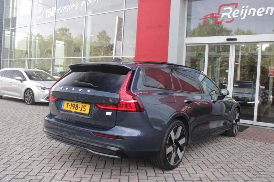 Volvo V60 2.0 T6 Plug-in hybrid 350PK AWD PLUS DARK | LONG RANGE | PANORAMISCH SCHUIF/KANTELDAK | NAVIGATIE VIA GOOGLE AUTO | APPLE CARPLAY / ANDROID AUTO | FULL-LED KOPLAMPEN | 125319" 6-SPAAKS BLACK / DIAMOND CUT VELGEN | LEDEREN BEKLEDING | POWER SEATS - BESTUURDERS- EN PASSAGIERSSTOEL ELEKTRISCHVERSTELBAAR MET GEHEUGEN, ELEKTRISCH VERSTELBARE  ZITVERLENGERS /LENDESTEUN VIERVOUDIG | STOEL- EN ACHTERBANKVERWARMING | STUURVERWARMING | PARKEERVERWARMING MET TIMER (STANDKACHEL) | ACHTERUIRIJ CAMERA | EXTRA GETINTE ACHTERRUITEN | ELEKTRISCH BEDIENBARE ACHTERKLEP | ELEKTRISCH INKLA