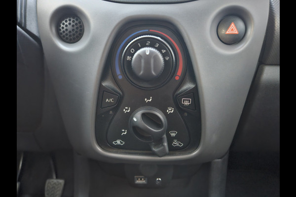 Peugeot 108 1.0 e-VTi Active TOP! Airco! 5-Deurs! Leuke Auto! Nieuwe Apk! NAP!