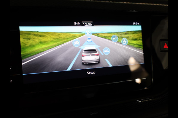 Volkswagen Taigo 1.0 TSI Life Edition 116 pk Automaat (DSG) | Verlengde garantie | Navigatie via App | Parkeersensoren | Achteruitrijcamera | Autom. airco |
