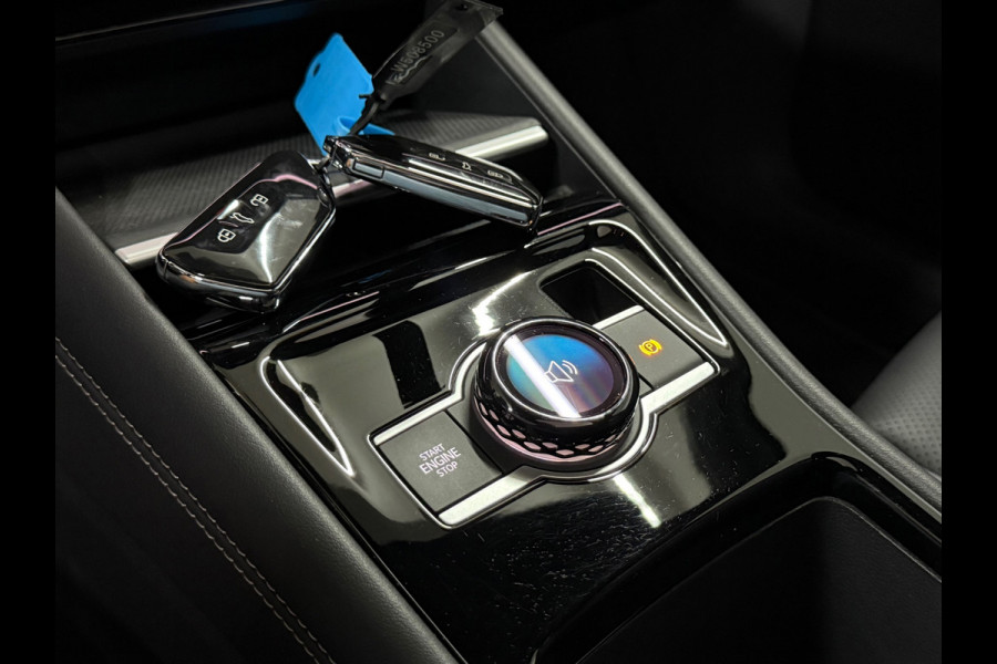 Volkswagen Tayron 1.5 eTSI R-Line Edition | Full Option | Garantie tot 2030 | Pano | IQ. Drive | Trekhaak |Park Assist Pro | H/K