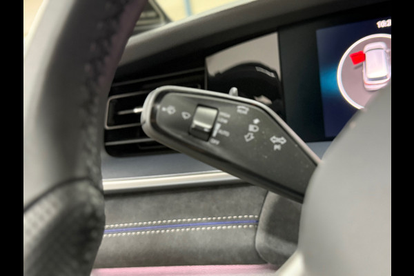 Volkswagen Tayron 1.5 eTSI R-Line Edition | Full Option | Garantie tot 2030 | Pano | IQ. Drive | Trekhaak |Park Assist Pro | H/K