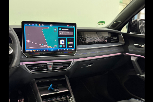 Volkswagen Tayron 1.5 eTSI R-Line Edition | Full Option | Garantie tot 2030 | Pano | IQ. Drive | Trekhaak |Park Assist Pro | H/K